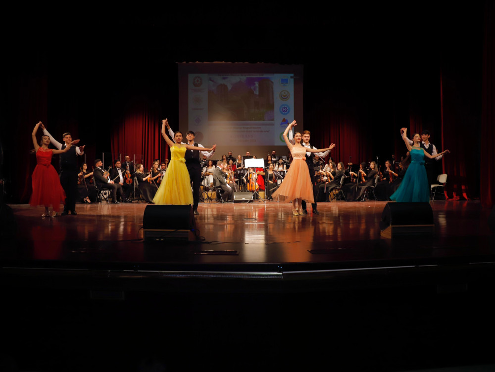 “Naxçıvan Muxtar Respublikasının yaranmasının Azərbaycanın siyasi tarixində rolu” mövzusunda konfransın açılış tədbiri keçirilib<font color='red'> - YENİLƏNİB</font><font color=red> - FOTOLAR</font>