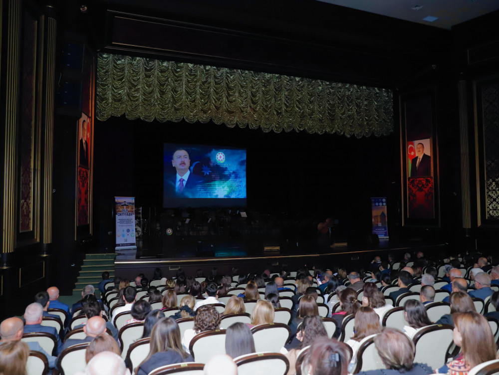 “Naxçıvan Muxtar Respublikasının yaranmasının Azərbaycanın siyasi tarixində rolu” mövzusunda konfransın açılış tədbiri keçirilib<font color='red'> - YENİLƏNİB</font><font color=red> - FOTOLAR</font>