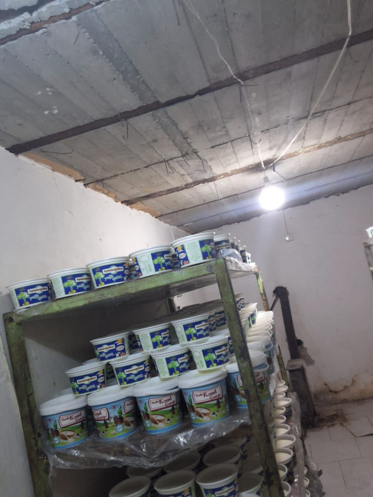 Naxçıvanda süd emalı sexinin fəaliyyəti məhdudlaşdırılıb<font color=red> - FOTOLAR</font>