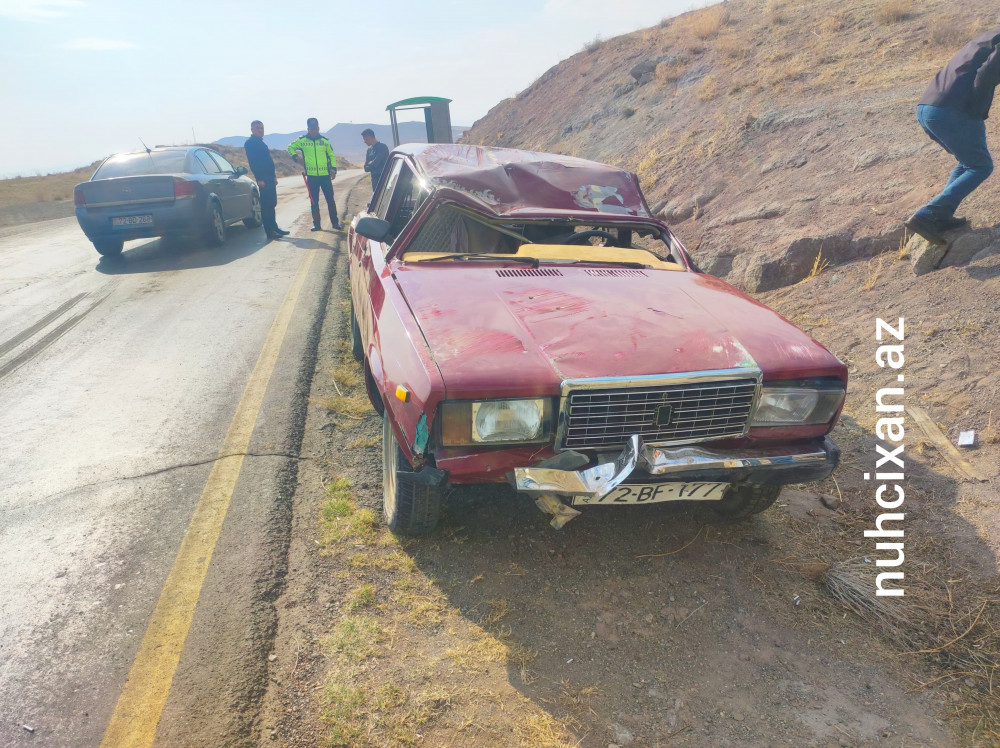 Culfada yol-nəqliyyat hadisəsi baş verib, sürücü xəsarət alıb<font color=red> - FOTOLAR</font>