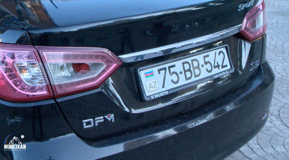 Naxçıvanda avtomobil piyadanı vurub<font color=red> - FOTOLAR</font>