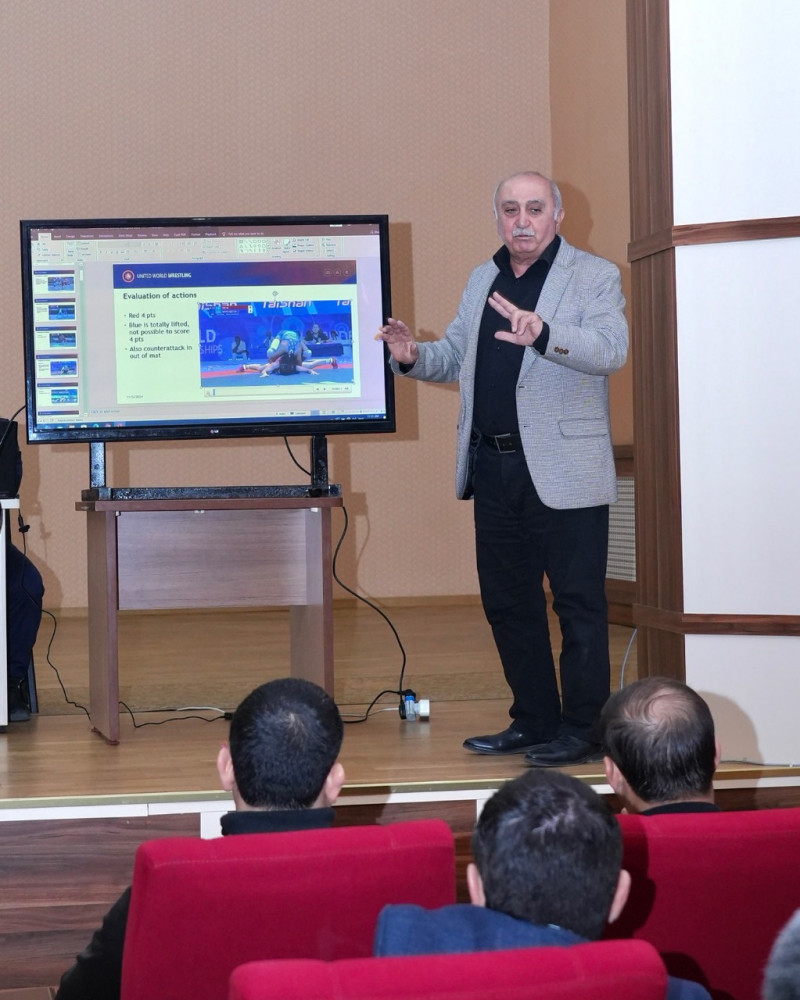 Tanınmış güləş mütəxəssisləri Naxçıvanda seminar keçib<font color=red> - FOTOLAR</font>