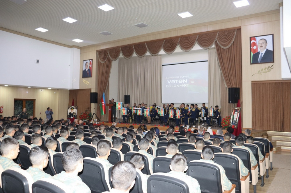 Şəhidlərimizin xatirəsi Azərbaycan xalqının yaddaşında əbədi yaşayacaq<font color=red> - FOTOLAR</font>