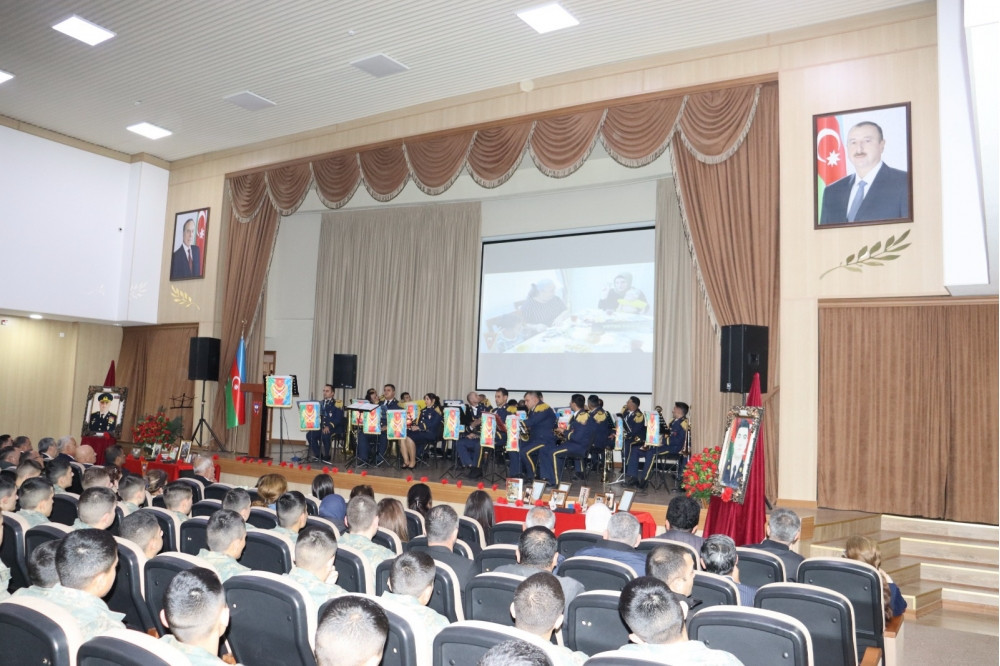 Şəhidlərimizin xatirəsi Azərbaycan xalqının yaddaşında əbədi yaşayacaq<font color=red> - FOTOLAR</font>