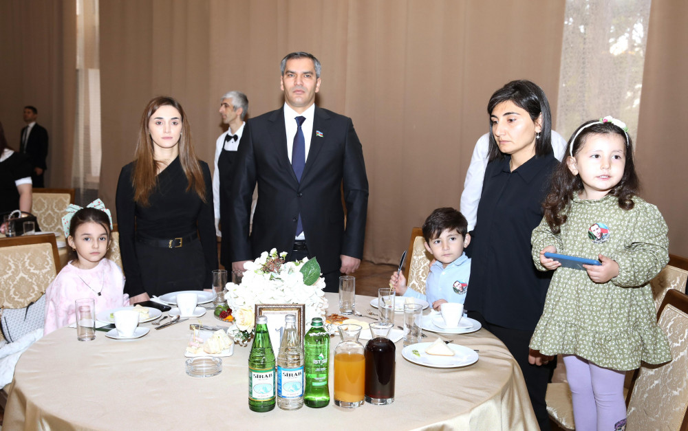 AHİK Zəfər Günü münasibətilə bayram tədbiri keçirib<font color=red> - FOTOLAR</font>