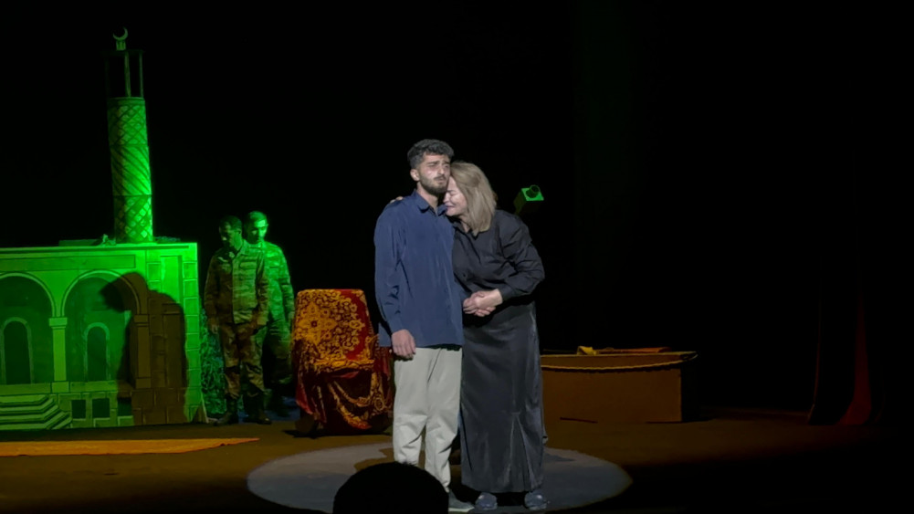 Bizə zəfər yaraşır<font color=red> - FOTOLAR</font>