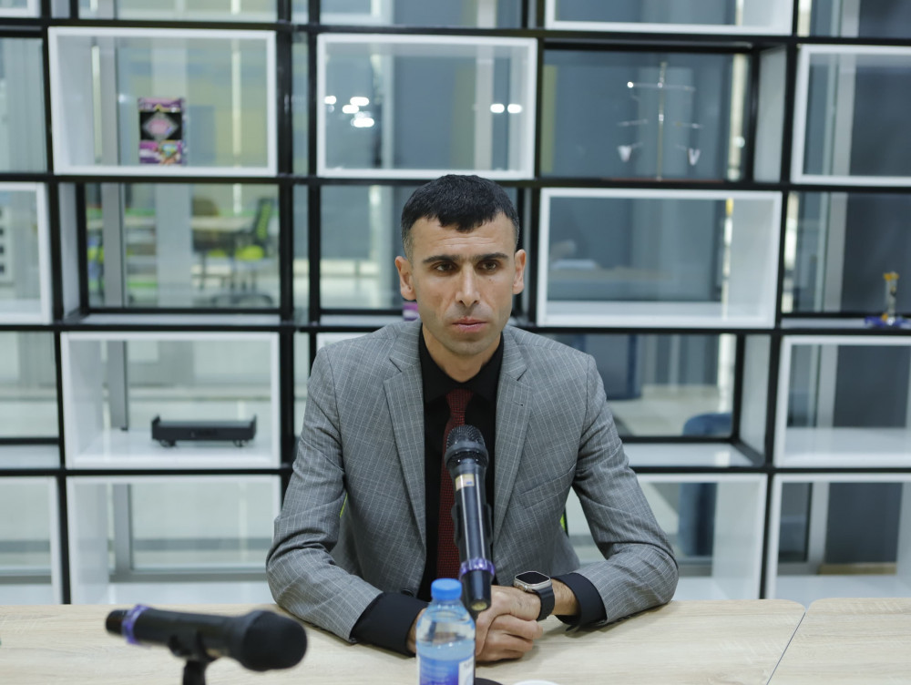 Naxçıvanda şagird sayı 151-500-dək olan ümumtəhsil müəssisələrinə vakant  direktor vəzifəsi üçün müsahibə mərhələsi təşkil olunub<font color=red> - FOTOLAR</font>