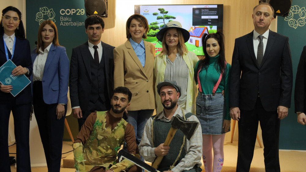 Naxçıvan teatrının hazırladığı "Odunçunun nağılı" tamaşası COP29-da nümayiş etdirilib<font color=red> - VİDEO</font>