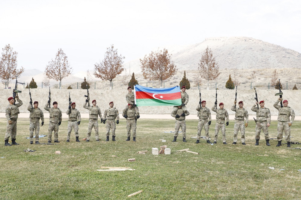 Naxçıvanda gənclərin hərbçilərlə ənənəvi görüşləri davam etdirilir<font color=red> - FOTOLAR</font>