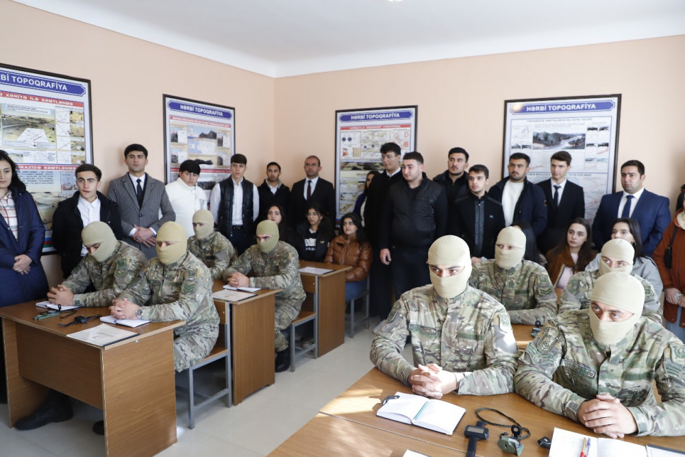 Naxçıvanda gənclərin hərbçilərlə ənənəvi görüşləri davam etdirilir<font color=red> - FOTOLAR</font>