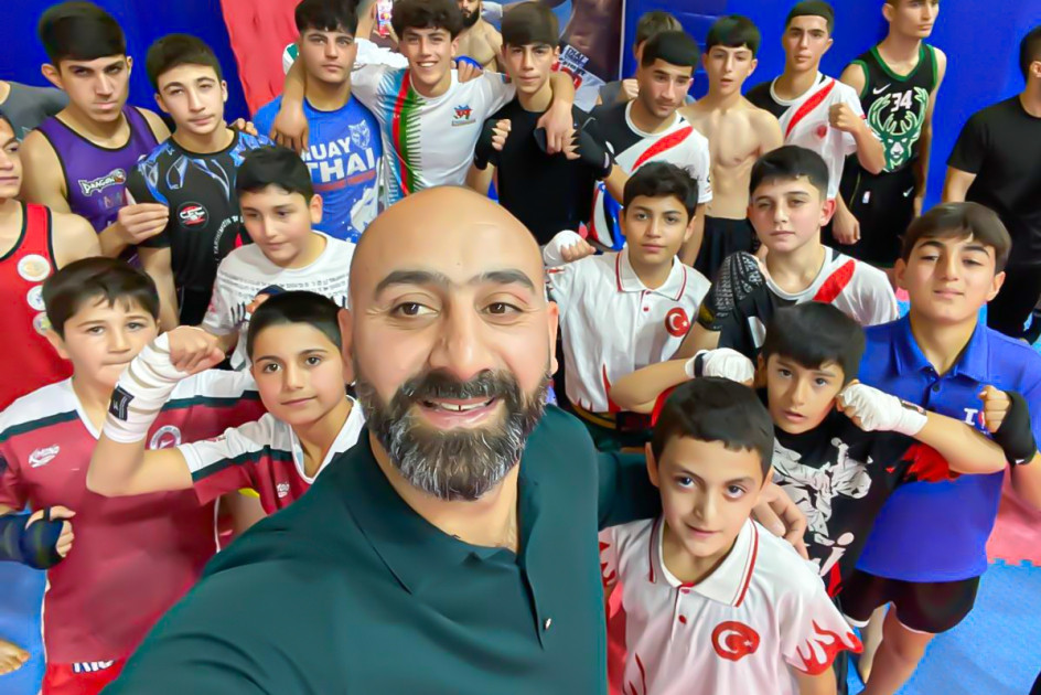 Naxçıvan kikboksçuları beynəlxalq turnirdə 4 qızıl medal qazanıblar<font color=red> - FOTOLAR</font>