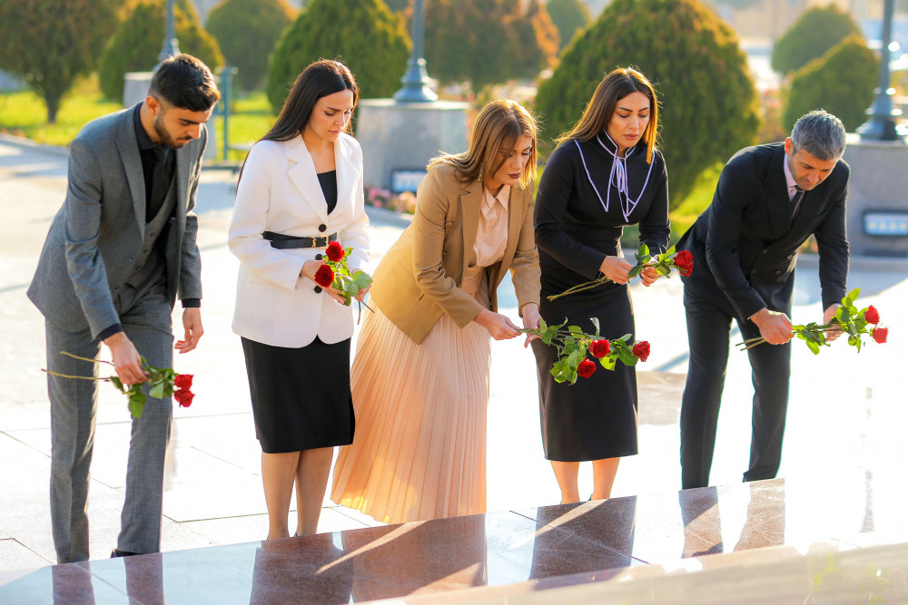 “Şərq qapısı” qəzeti 103 yaşını qeyd edib<font color=red> - FOTOLAR</font>