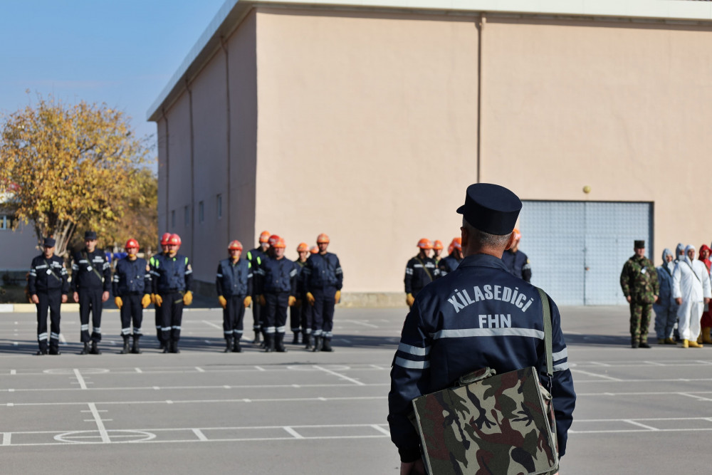 Naxçıvanda fövqəladə hallara dair taktiki-xüsusi təlim keçirilib<font color=red> - FOTOLAR</font>