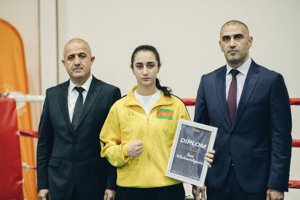 Naxçıvanın 100 illik yubileyinə həsr olunan kikboksinq birinciliyi keçirilib<font color=red> - FOTOLAR</font>