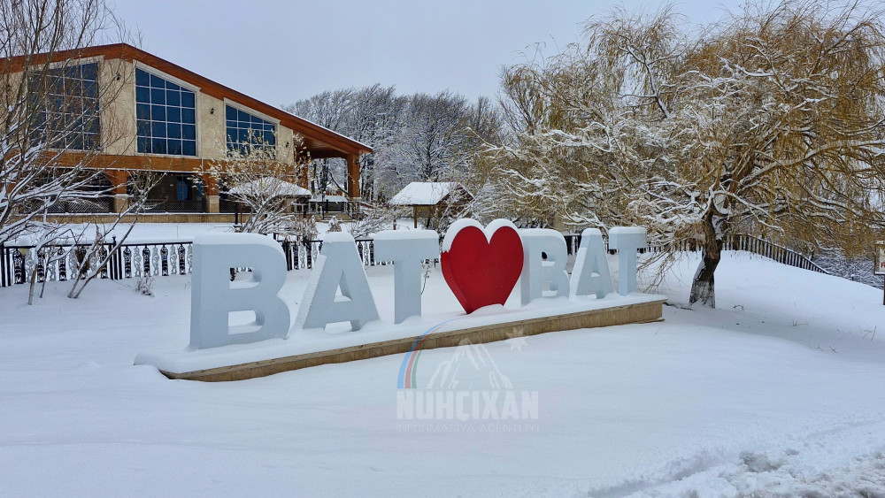 Batabat yaylağında qarın qalınlığı 20 santimetr təşkil edir<font color=red> - FOTOLAR</font>