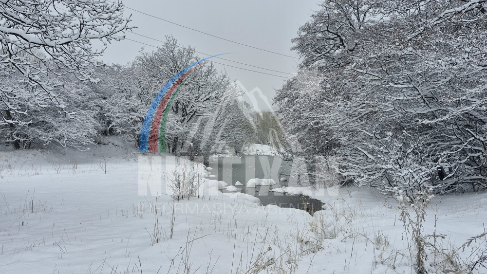 Batabat yaylağında qarın qalınlığı 20 santimetr təşkil edir<font color=red> - FOTOLAR</font>