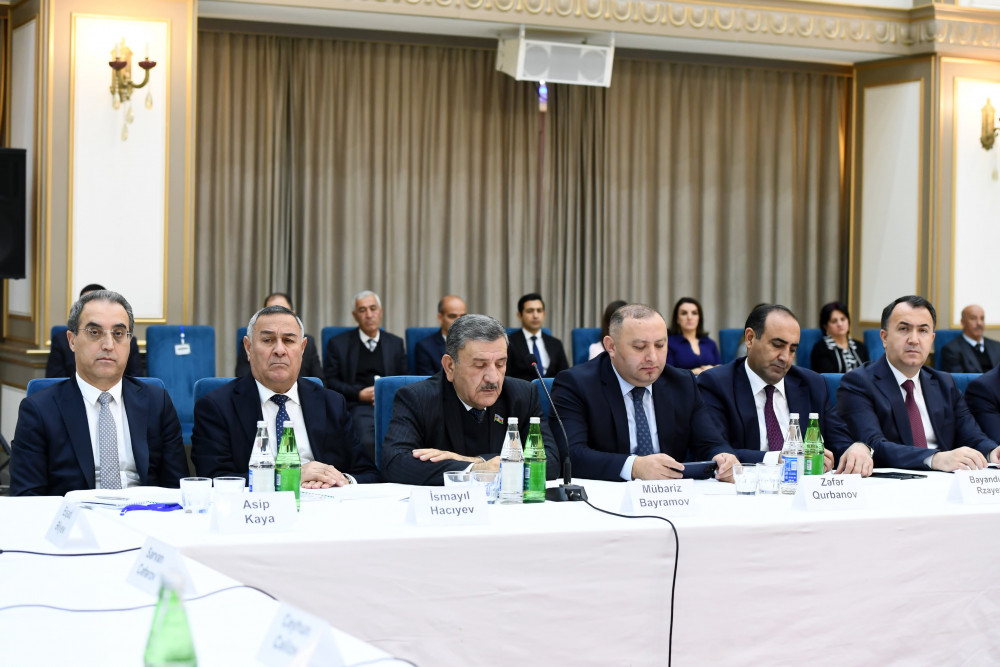 Naxçıvanda “İqlim dəyişikliyinin kənd təsərrüfatının  inkişafına təsiri” mövzusunda konfrans keçirilib<font color=red> - FOTOLAR</font>