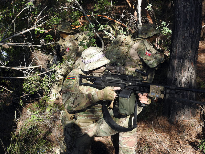 “SAT-SAS-2024” birgə təlimi başa çatıb<font color=red> - FOTOLAR</font>