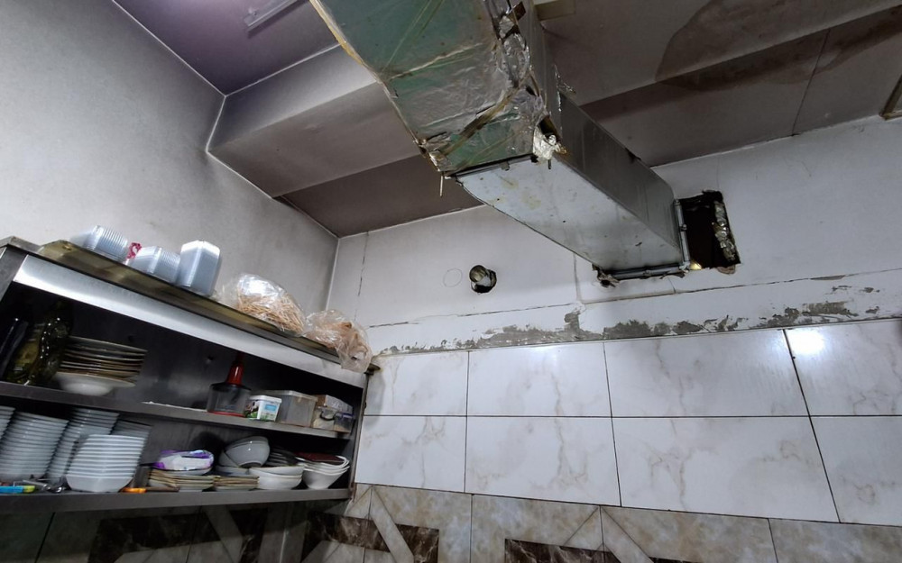 Naxçıvan şəhərində fəaliyyət göstərən “Dəyirmançı” restoranında ciddi nöqsanlar aşkarlanıb<font color=red> - FOTOLAR</font>