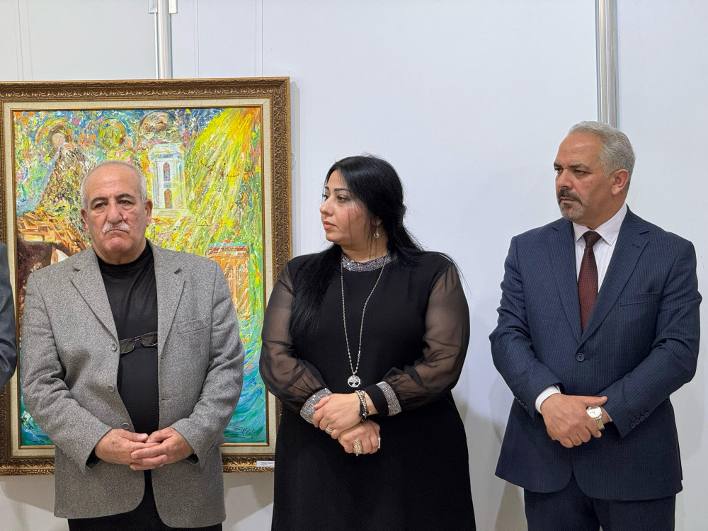 Tanınmış rəssam Mənsur Əsgərlinin "Hisslərin yaddaşı" adlı fərdi rəsm sərgisi açılıb<font color='red'> - YENİLƏNİB</font><font color=red> - FOTOLAR</font>