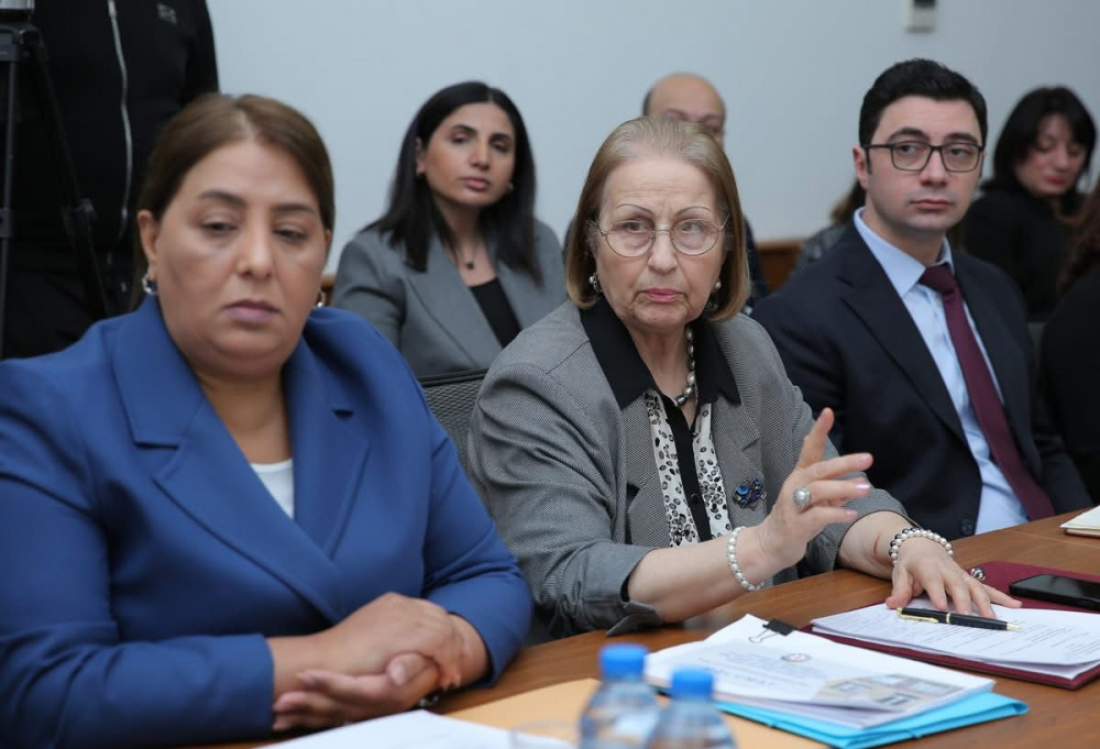 Ramilə Seyidova Ailə, Qadın və Uşaq Problemləri üzrə Dövlət Komitəsinin kollegiya iclasında iştirak edib<font color=red> - FOTOLAR</font>