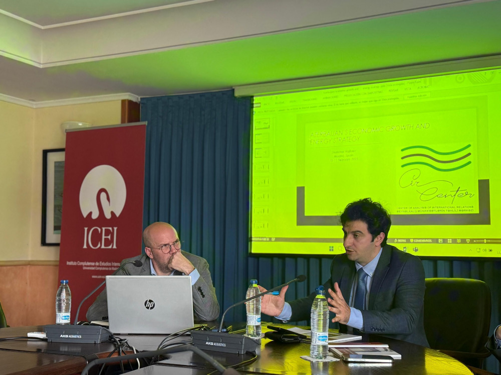 Beynəlxalq Münasibətlərin Təhlili Mərkəzinin nümayəndə heyəti İspaniya Krallığına səfəri çərçivəsində bir sıra səmərəli görüşlər keçirib<font color=red> - FOTOLAR</font>