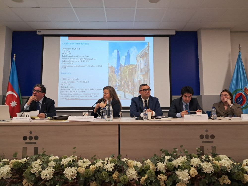 Beynəlxalq Münasibətlərin Təhlili Mərkəzinin nümayəndə heyəti İspaniya Krallığına səfəri çərçivəsində bir sıra səmərəli görüşlər keçirib<font color=red> - FOTOLAR</font>