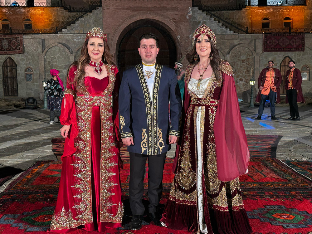 Naxçıvan televiziyasının Novruz çəkilişi: Sənərtkarların və gənc istedadların Naxçıvan təəssüratları<font color=red> - FOTOLAR</font>