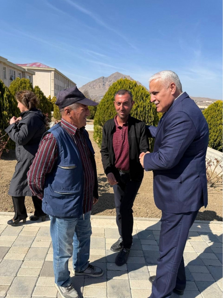 Milli Məclisin deputatı Vüqar Rəhimzadə Culfada seçiciləri ilə növbəti görüşünü keçirib<font color=red> - FOTOLAR</font>