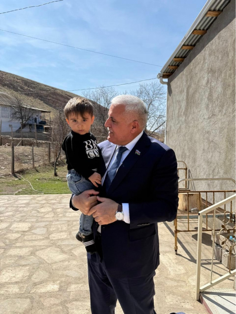 Milli Məclisin deputatı Vüqar Rəhimzadə Culfada seçiciləri ilə növbəti görüşünü keçirib<font color=red> - FOTOLAR</font>