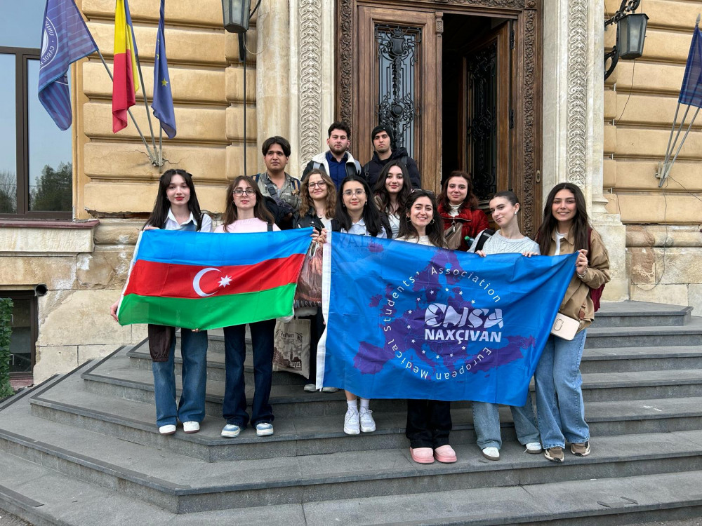 NDU tələbələri Rumıniyada açıq cərrahi əməliyyatlarda iştirak ediblər<font color=red> - FOTOLAR</font>