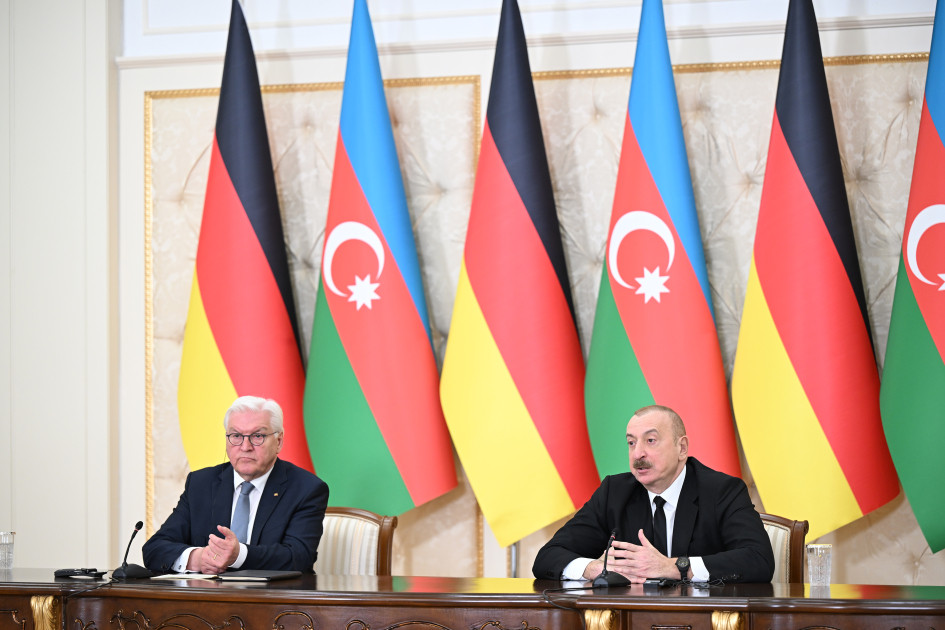 Azərbaycan və Almaniya prezidentləri mətbuata bəyanatlarla çıxış ediblər<font color='red'> - YENİLƏNİB</font><font color=red> - FOTOLAR</font>