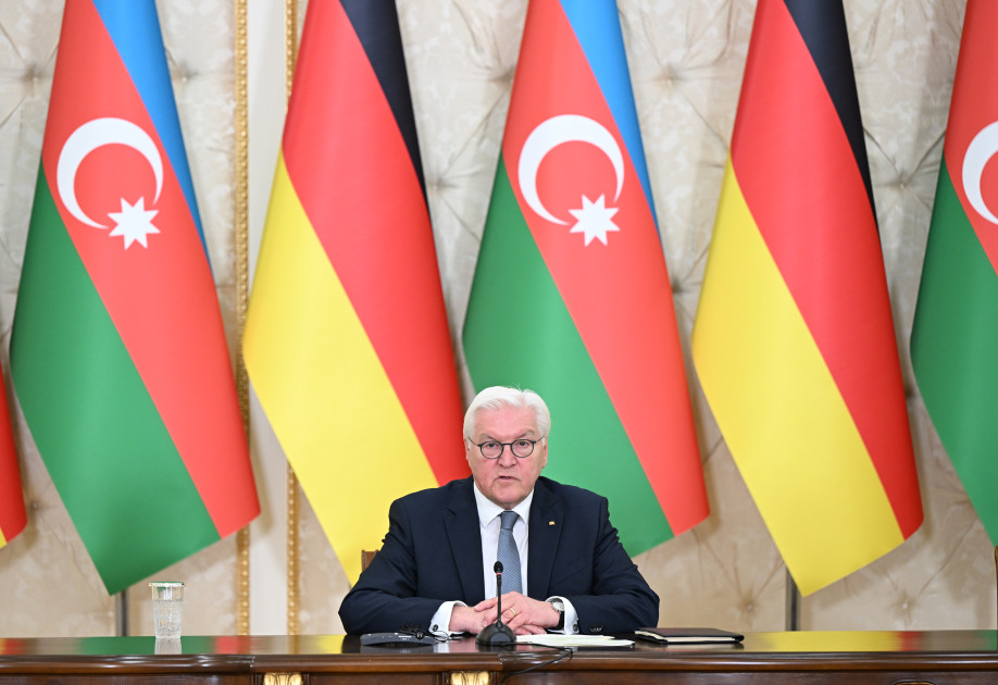 Azərbaycan və Almaniya prezidentləri mətbuata bəyanatlarla çıxış ediblər<font color='red'> - YENİLƏNİB</font><font color=red> - FOTOLAR</font>