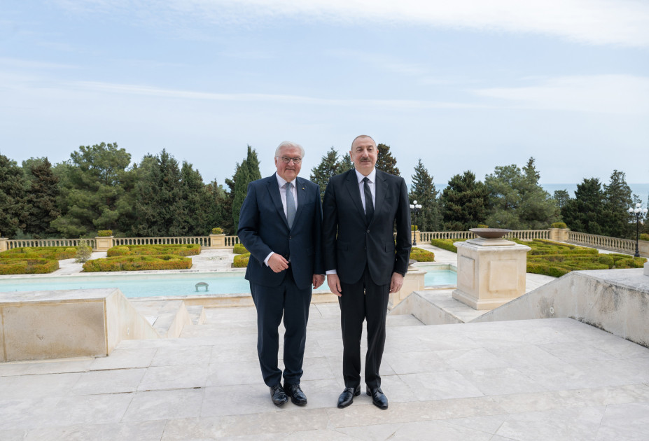 Azərbaycan və Almaniya prezidentləri mətbuata bəyanatlarla çıxış ediblər<font color='red'> - YENİLƏNİB</font><font color=red> - FOTOLAR</font>