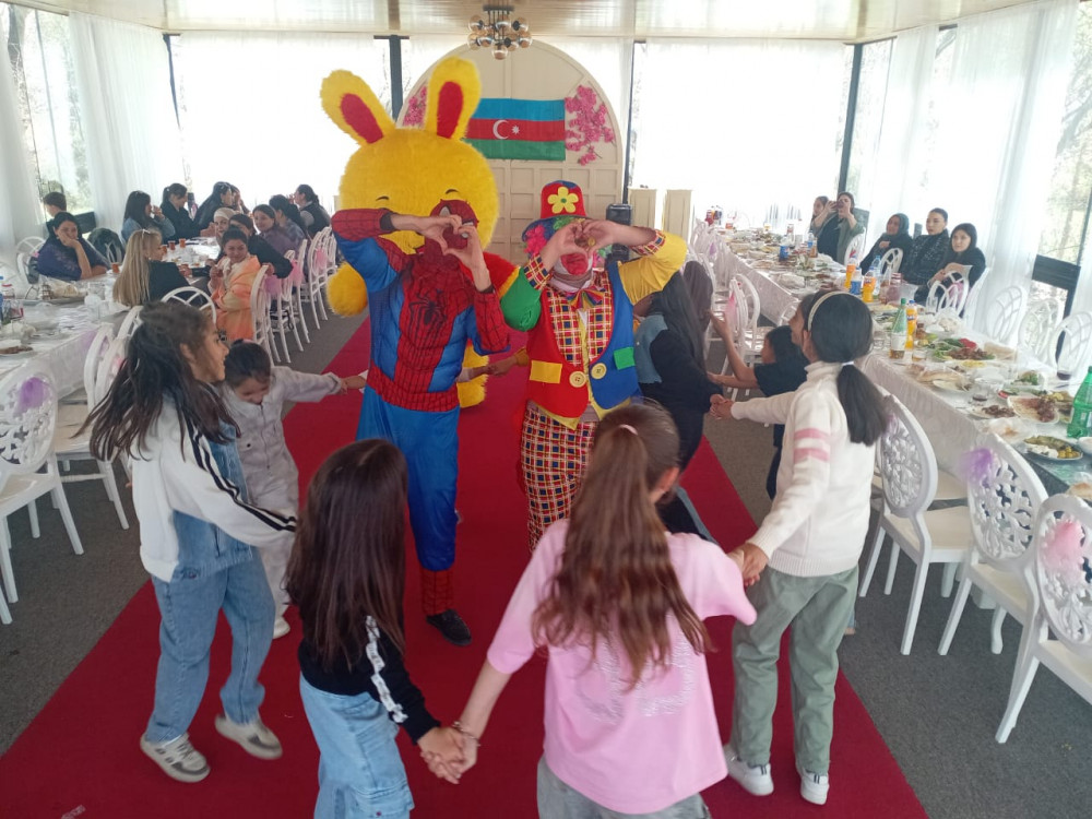 Naxçıvanda şəhid övladları üçün gəzinti təşkil olunub <font color=red> - FOTOLAR</font>