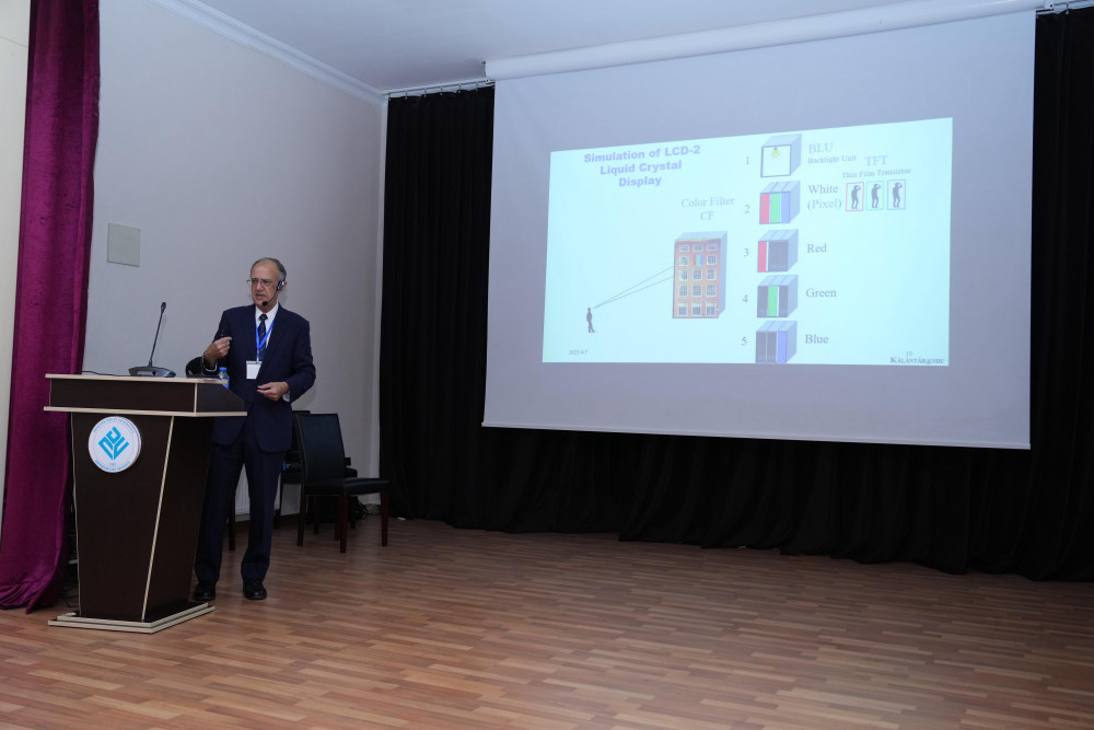 Dünya şöhrətli alim, professor Xəlil Kələntər  Naxçıvan Dövlət Universitetində təlim keçib<font color=red> - FOTOLAR</font>