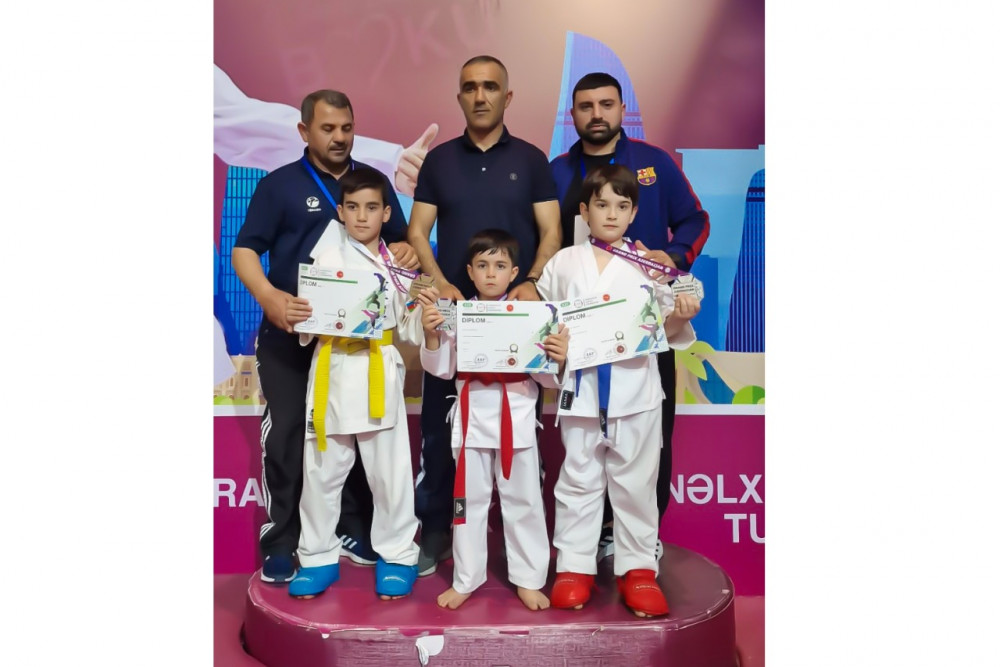 Naxçıvan karateçiləri beynəlxalq turnirdə 22 medal qazanıb<font color=red> - FOTOLAR</font>