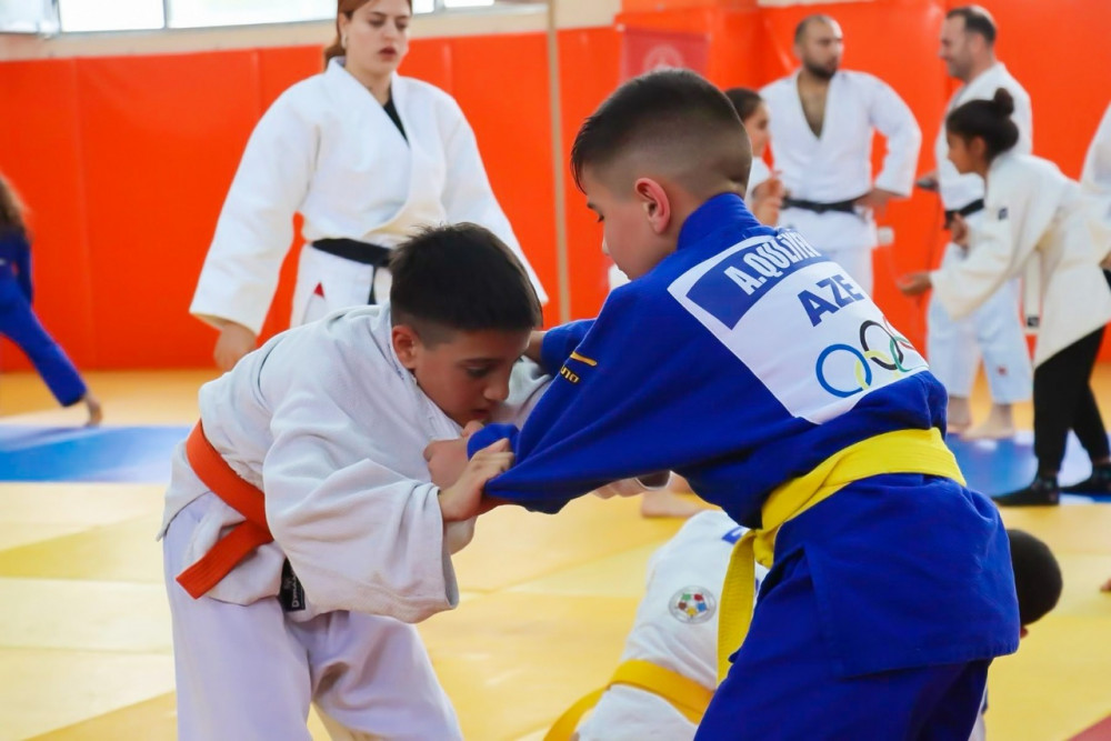 Naxçıvan idmançıları “Uluslararası Nevruz Judo Turnuvası”nda 23 medal qazanıblar<font color=red> - FOTOLAR</font>