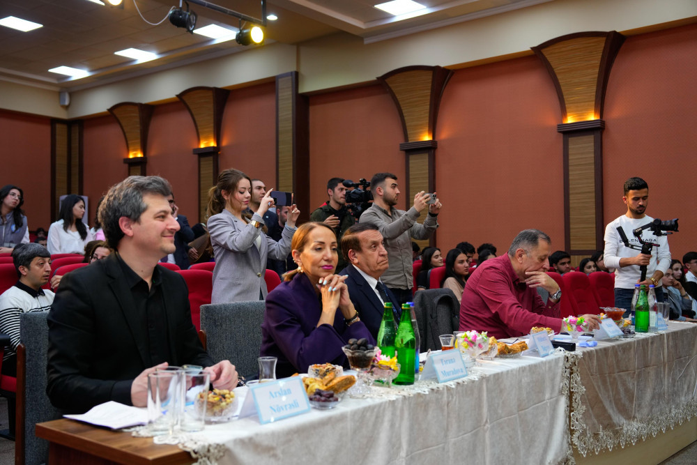 NDU-da  “Bədii yaradıcılıq müsabiqə-festivalı” keçirilib<font color=red> - FOTOLAR</font>