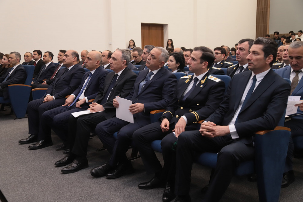 Xankəndidə “Heydər Əliyev və Suveren Azərbaycan” mövzusunda konfrans keçirilir<font color='red'> - YENİLƏNƏCƏK</font><font color=red> - FOTOLAR</font>