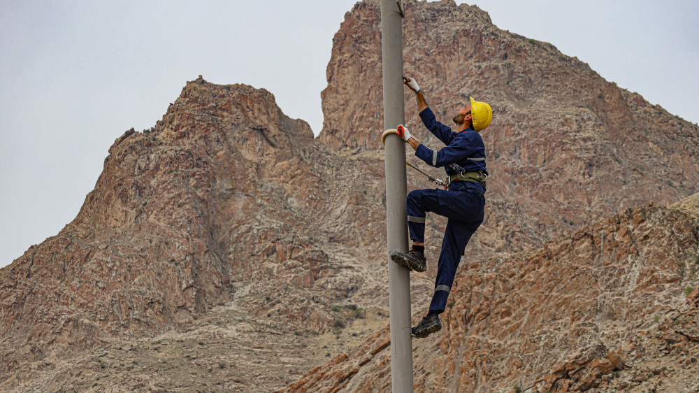 Babək rayonunun Nəhəcir kəndində elektrik təsərrüfatı yenidən qurulur<font color=red> - FOTOLAR</font>