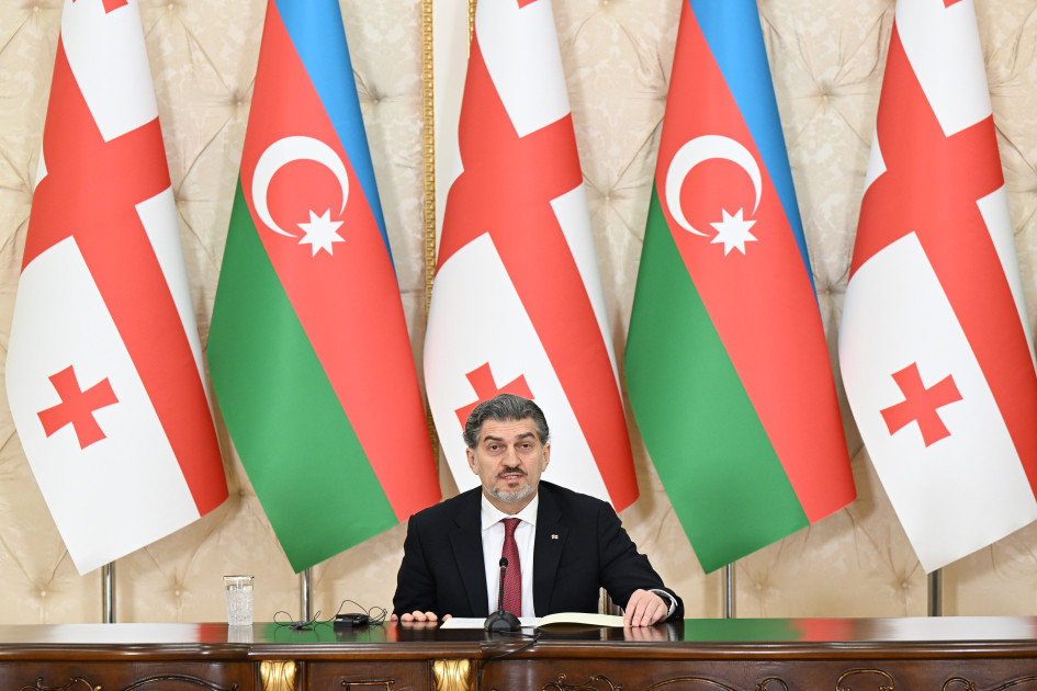Azərbaycan və Gürcüstan prezidentləri mətbuata bəyanatlarla çıxış ediblər<font color='red'> - YENİLƏNİB 2</font><font color=red> - FOTOLAR</font>