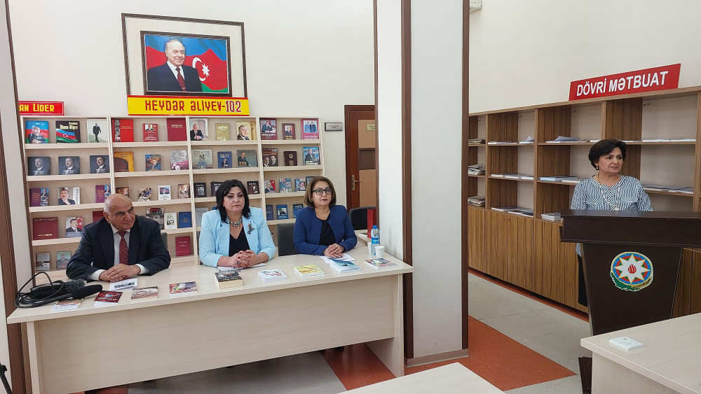 Naxçıvanda Eluca Atalının kitab təqdimatı keçirilib<font color=red> - FOTOLAR</font>