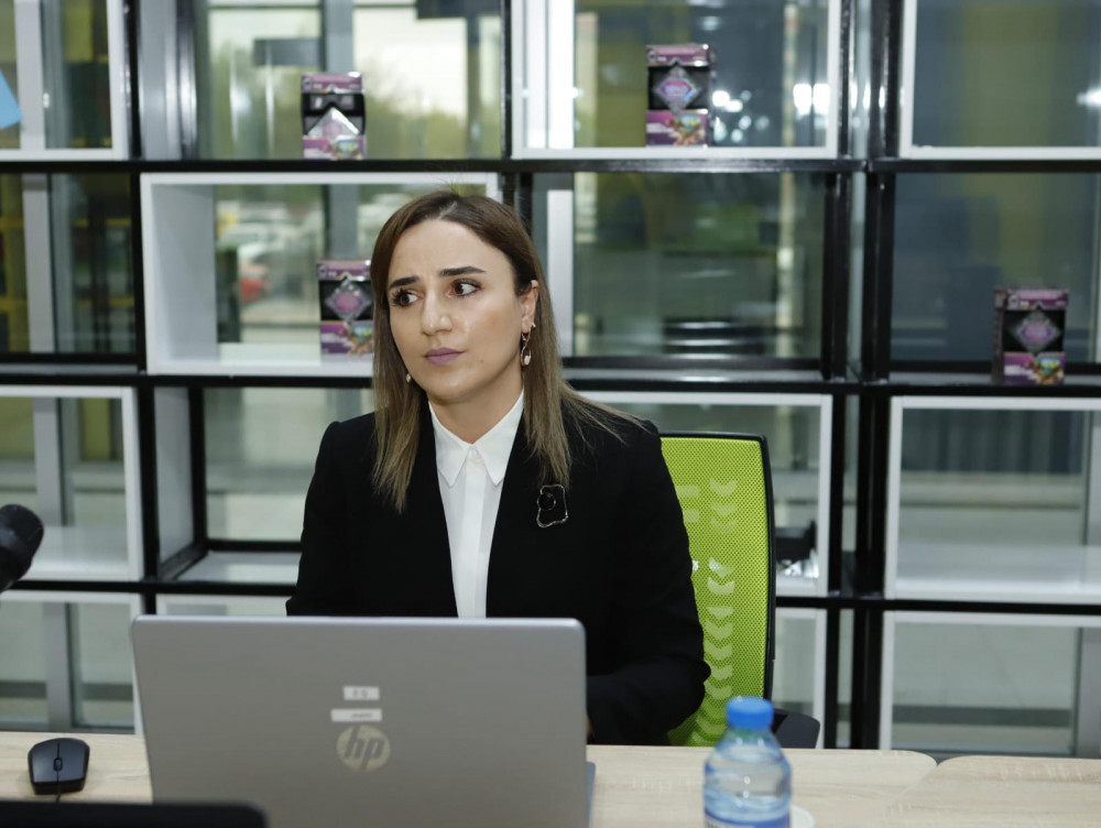 Naxçıvanda bağçalarda müdir vəzifəsinə işə qəbul üçün müsahibə təşkil olunub<font color=red> - FOTOLAR</font>