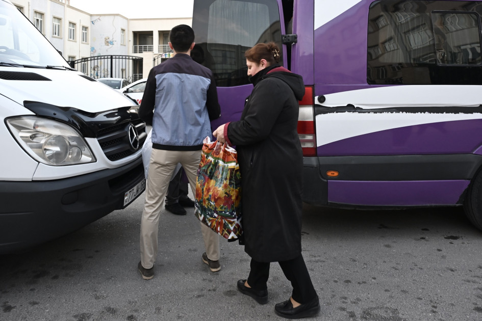 Böyük Qayıdış: Sarıcalı və Ballıcaya növbəti köç karvanları yola salınıb<font color=red> - FOTOLAR</font>