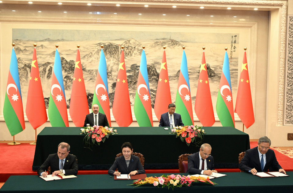 Pekində Azərbaycan-Çin sənədləri imzalanıb<font color=red> - FOTOLAR</font>