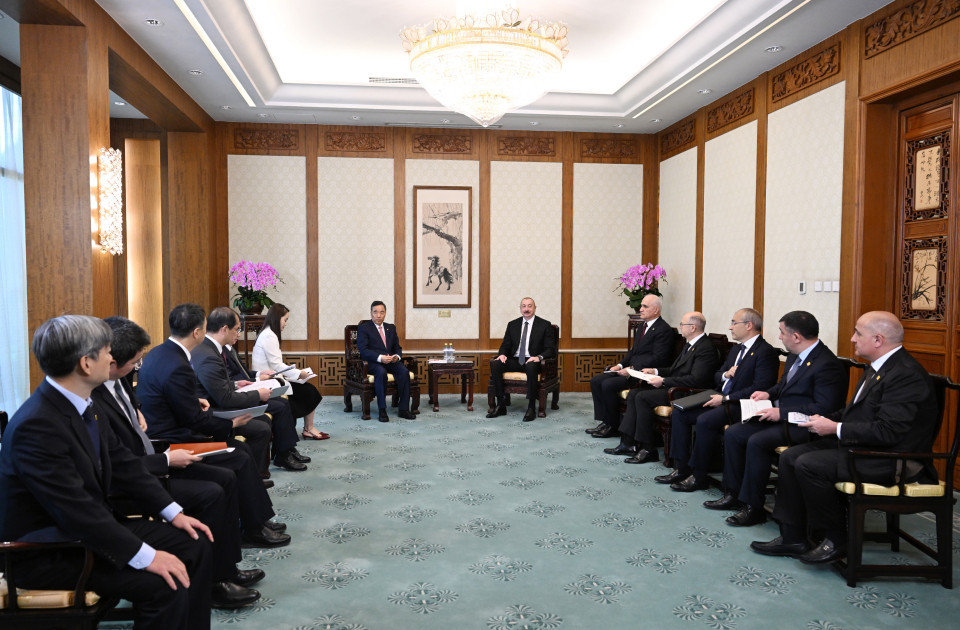 Prezident İlham Əliyev Pekində “China Energy Engineering Corporation Limited” şirkətinin sədri ilə görüşüb<font color=red> - FOTOLAR</font>
