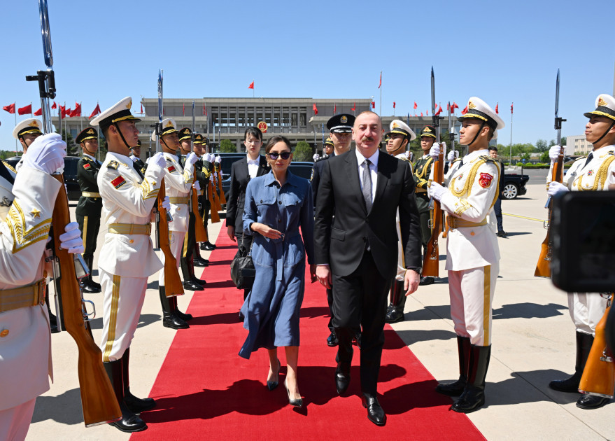 <strong>Prezident İlham Əliyevin Çinə dövlət səfəri başa çatıb <font color=red> - FOTOLAR</font></strong>