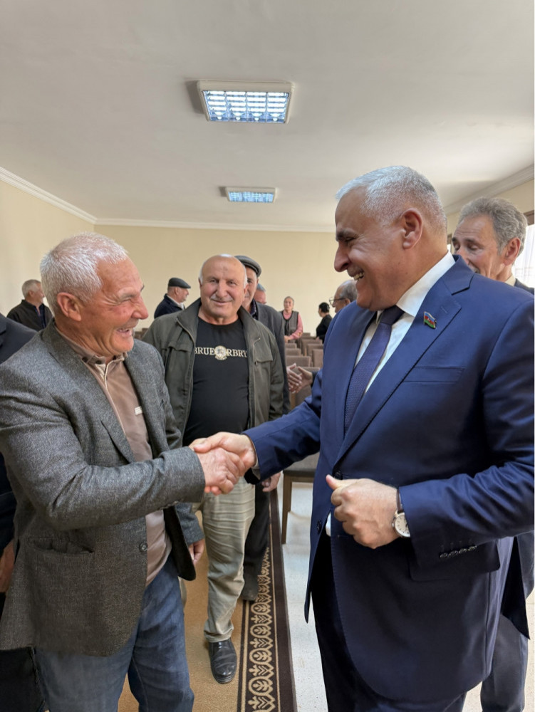 Milli Məclisin deputatı Vüqar Rəhimzadə Culfada seçiciləri ilə növbəti görüşünü keçirib<font color=red> - FOTOLAR</font>