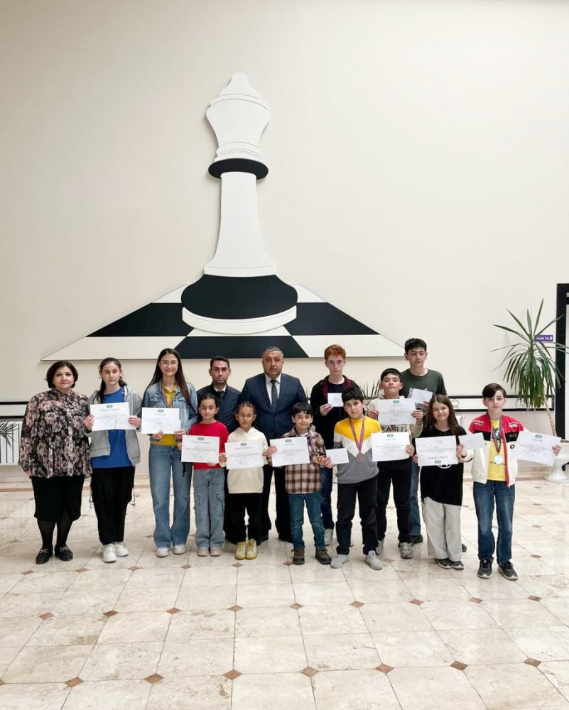"Konstitusiya və Suverenlik İli"nə həsr olunmuş şahmat turniri keçirilib <font color=red> - FOTOLAR</font>